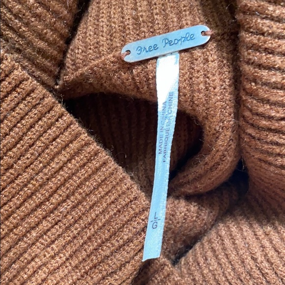 NEW Free People Softly Structured Turtleneck - Picture 9 of 9